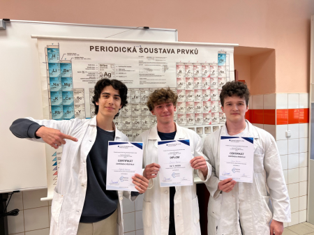 Chemický hattrick v kraji